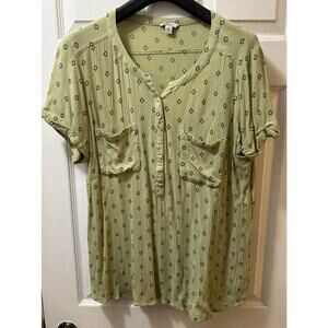 Women’s Blouse Size L Short Sleeve Button Down 100% Rayon Green Print By Sonoma